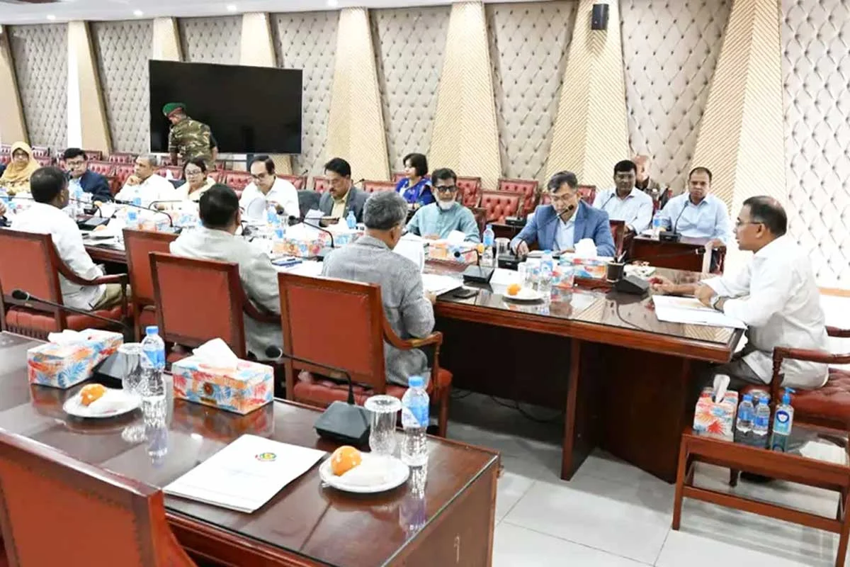 ট্রাফিক ব্যবস্থাপনা আধুনিকায়ন বিষয়ে সভা করলেন প্রধানমন্ত্রী