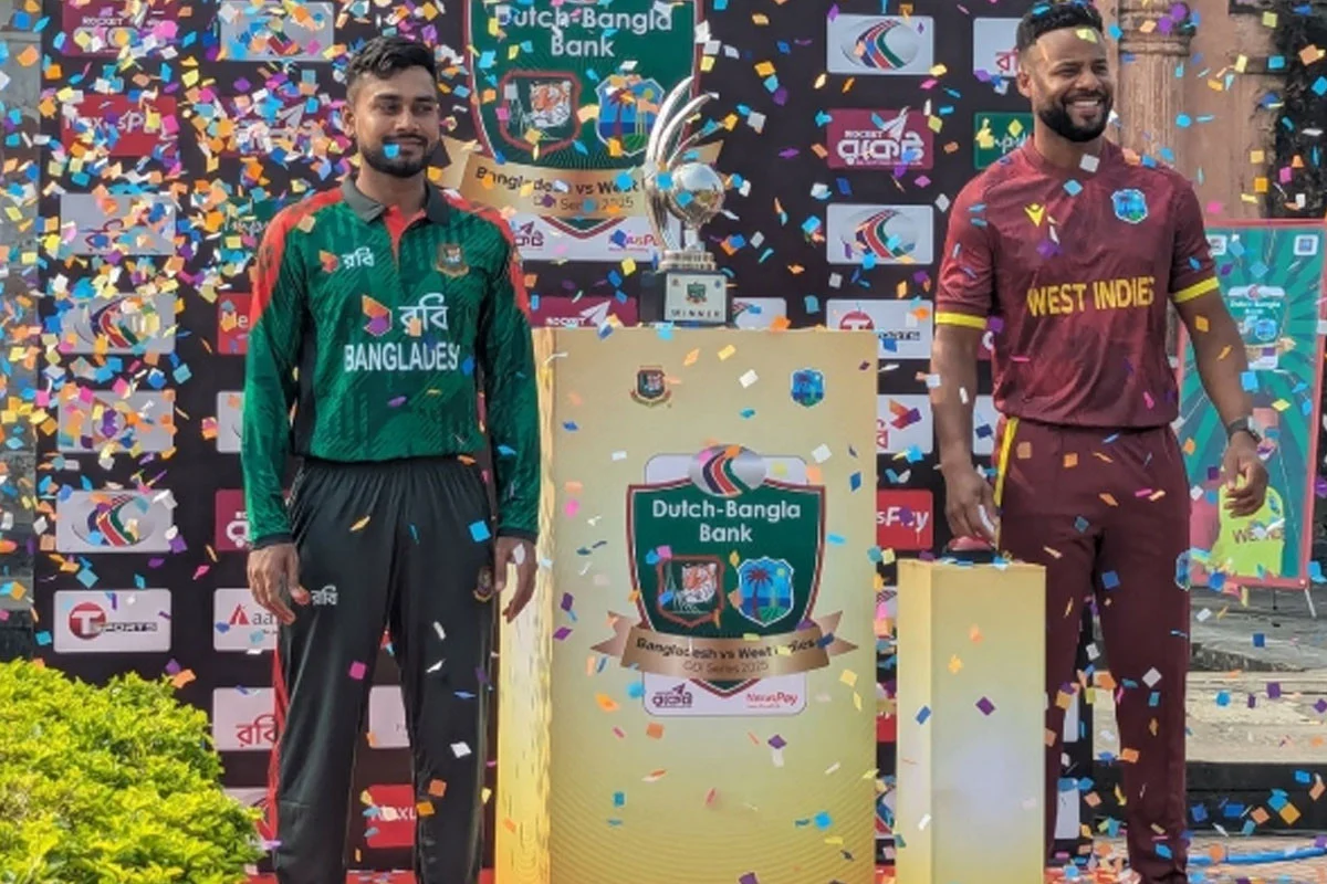 বাংলাদেশ-ওয়েস্ট ইন্ডিজ সিরিজের ট্রফি উন্মোচন
