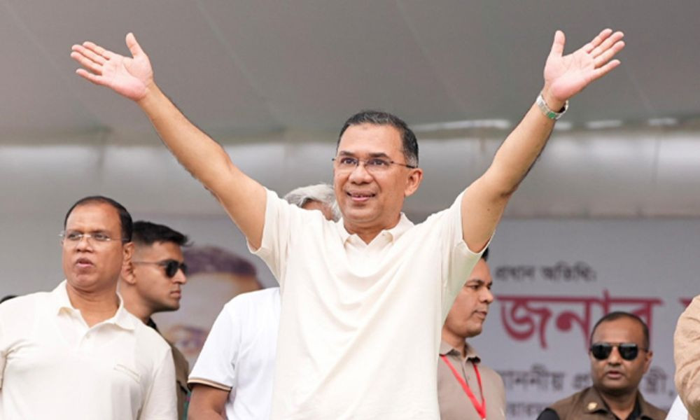 খুলনায় পৌঁছেছেন প্রধানমন্ত্রী