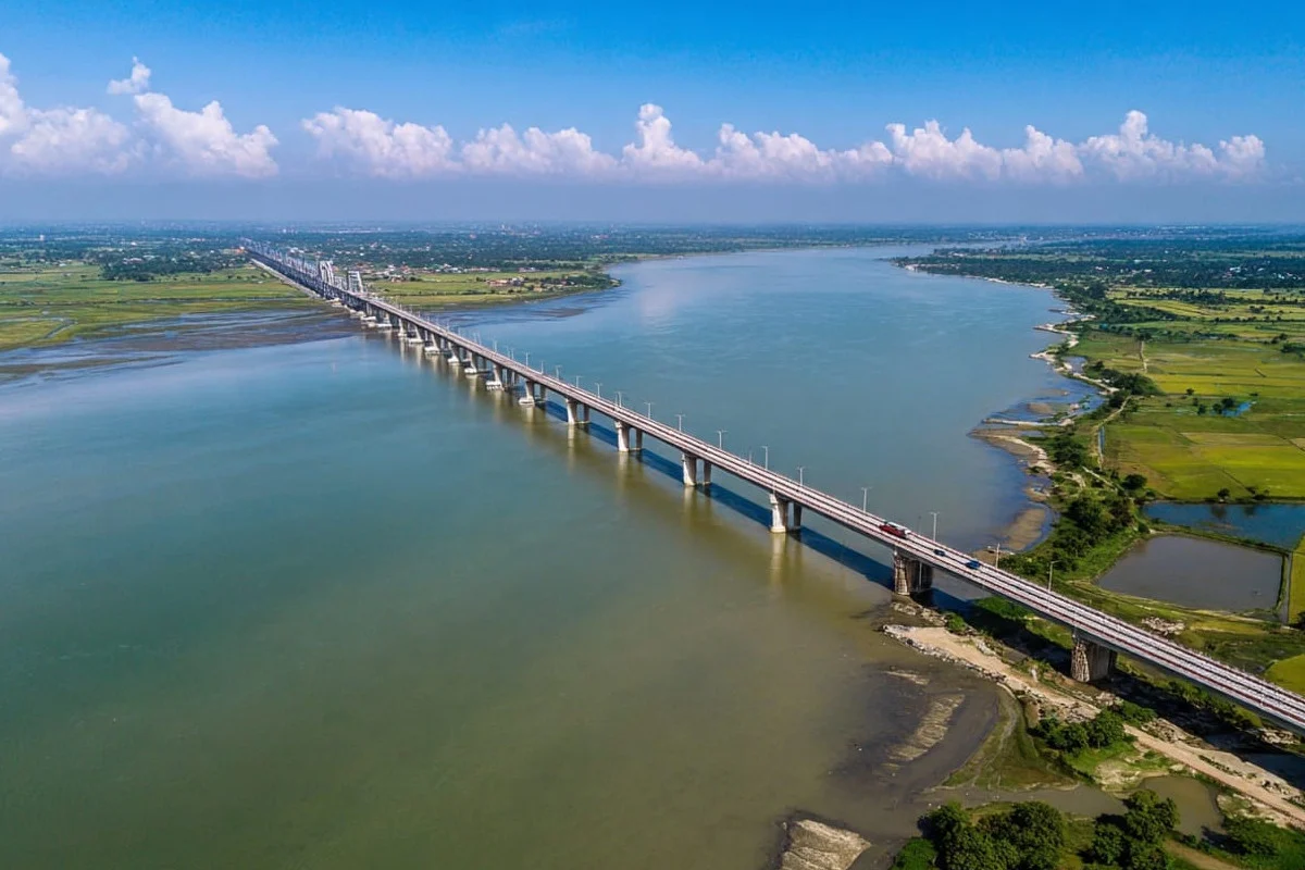 দেশে এবার পদ্মা যমুনা ঘিরে হচ্ছে অর্থনৈতিক করিডর