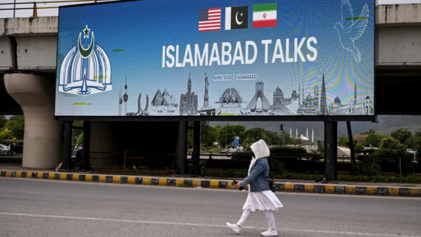 যুদ্ধবিরতি আলোচনায় ৭১ সদস্যের প্রতিনিধিদল নিয়ে ইসলামাবাদে ইরান