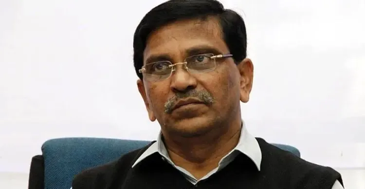 হানিফের মৃত্যুদণ্ড, ৩ জনের আমৃত্যু কারাদণ্ড