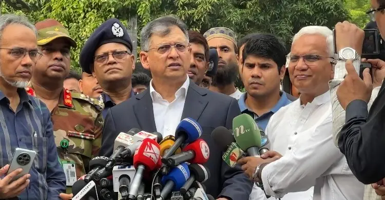সন্ত্রাস নির্মূলে পুলিশকে আরো কার্যকর ভূমিকা রাখতে হবে : স্বরাষ্ট্রমন্ত্রী