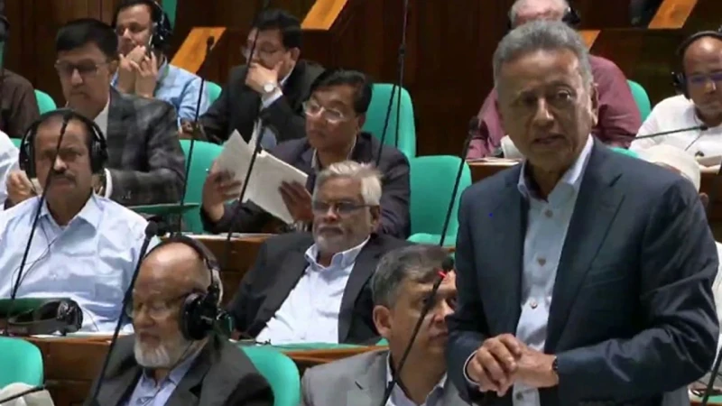 বাংলাদেশকে ট্রিলিয়ন ডলার অর্থনীতিতে উন্নীতকরণের কাজ চলছে- সংসদে অর্থমন্ত্রী