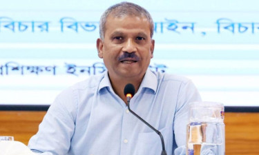 নির্বাচন পেছানোর সুযোগ নেই : আইন উপদেষ্টা