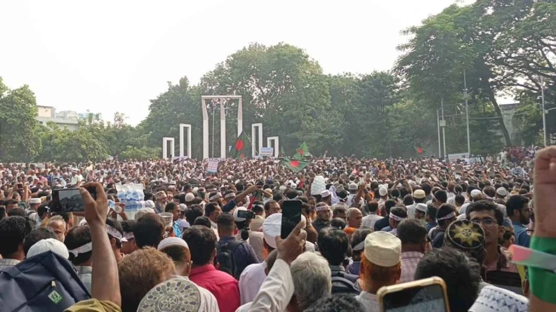 ৫ শতাংশ বাড়িভাড়া বাড়াতে চায় সরকার অনশনে শিক্ষকরা