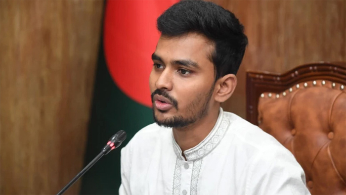 চাঁদাবাজিতে আমার সংশ্লিষ্টতা নেই, ৫ আগস্টের পর অপুর সাথে কথা হয়নি : আসিফ মাহমুদ