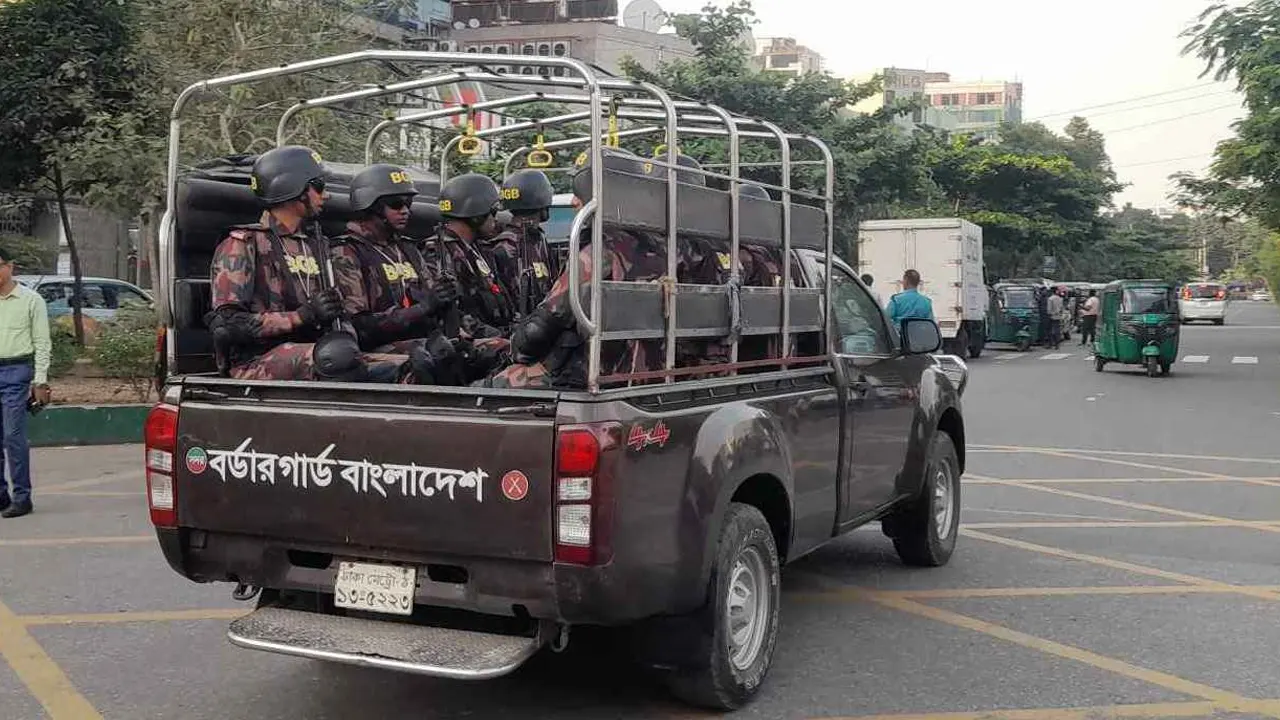 রাজধানী ও আশপাশের এলাকায় ১২ প্লাটুন বিজিবি মোতায়েন