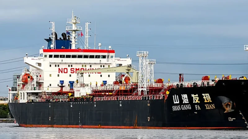 মালয়েশিয়া থেকে দেশে আসছে ৩৪ হাজার টন ডিজেল