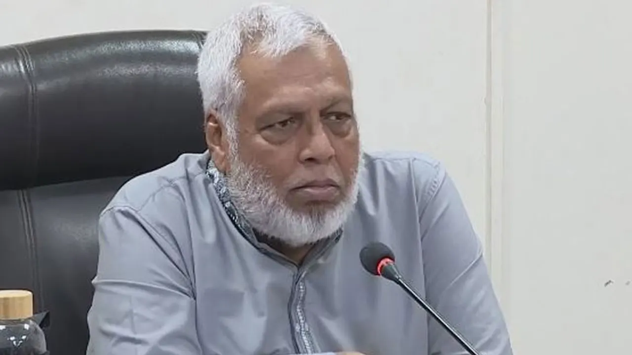 সরকারি চাকরিজীবিদের নতুন পে-স্কেল বাস্তবায়নের সুযোগ নেই অন্তর্বতী সরকারের : ফাওজুল কবির