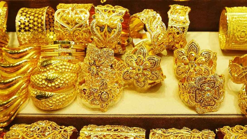 স্বর্ণের দাম টানা ৭ দফা কমার পর এবার বাড়ল