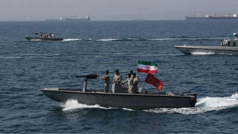 হরমুজ প্রণালি অতিক্রমের চেষ্টা করা দুই জাহাজ জব্দ করেছে আইআরজিসি