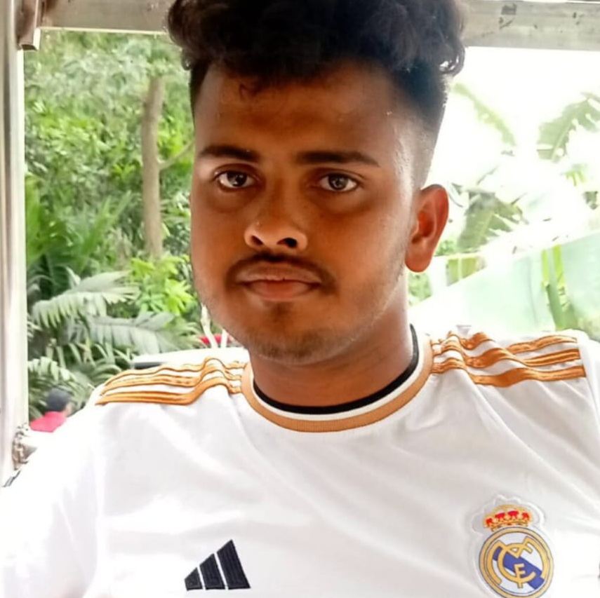 কিশোরগঞ্জে নির্মাণাধীন গেট ধসে ১ নির্মাণ শ্রমিক নিহত, আহত ৩