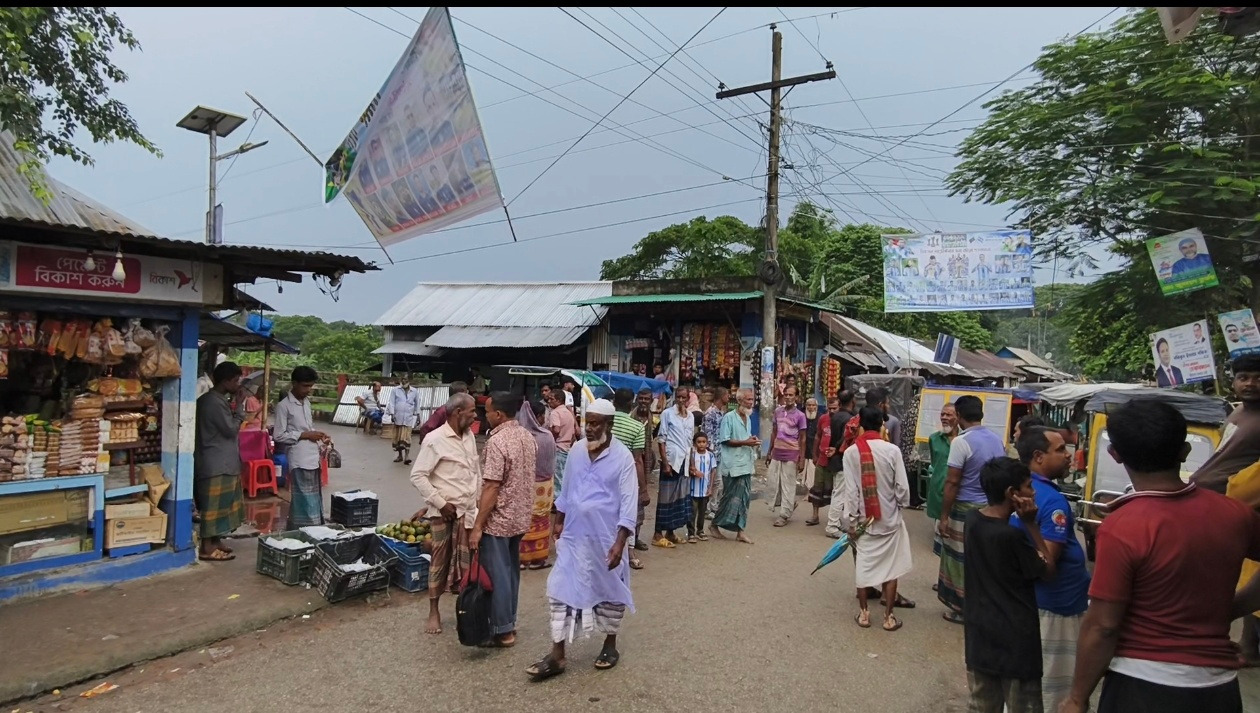 কিশোরগঞ্জে মোবাইল চুরির অপবাদে ফুফাতো ভাইয়ের ছুরিকাঘাতে কিশোর নিহত