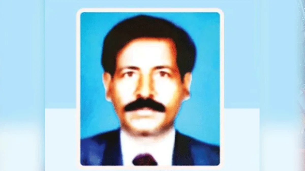 সম্পদের টিলা-পাহাড় অবসরপ্রাপ্ত সাবরেজিস্ট্রার নুরুল আমিনের
