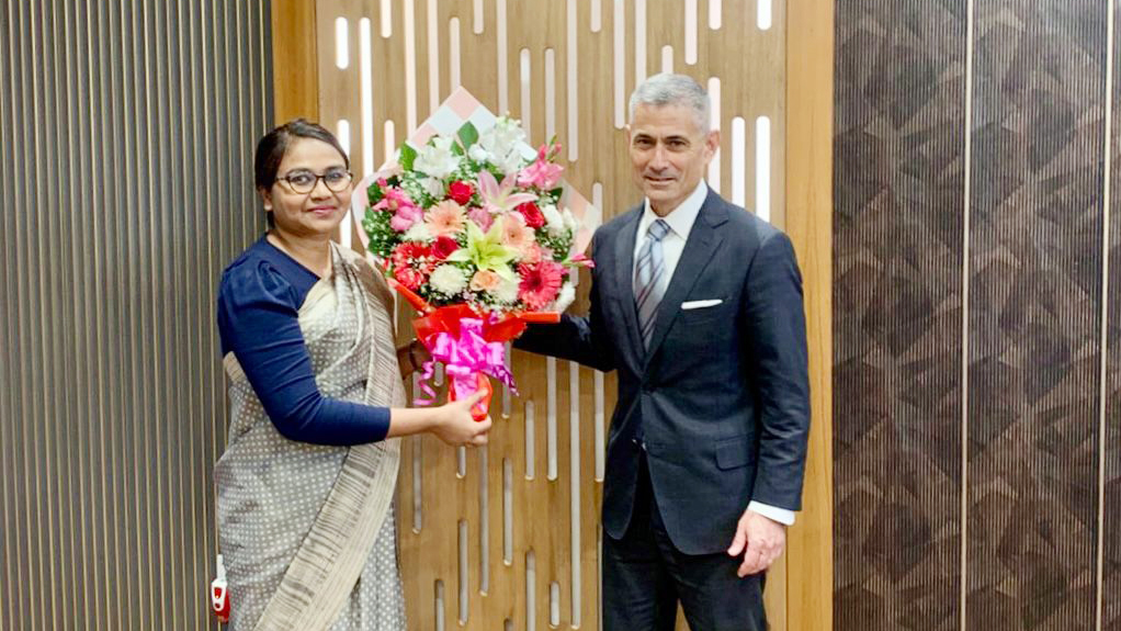 ঢাকায় সফরে মার্কিন সহকারী মন্ত্রী পল কাপুর