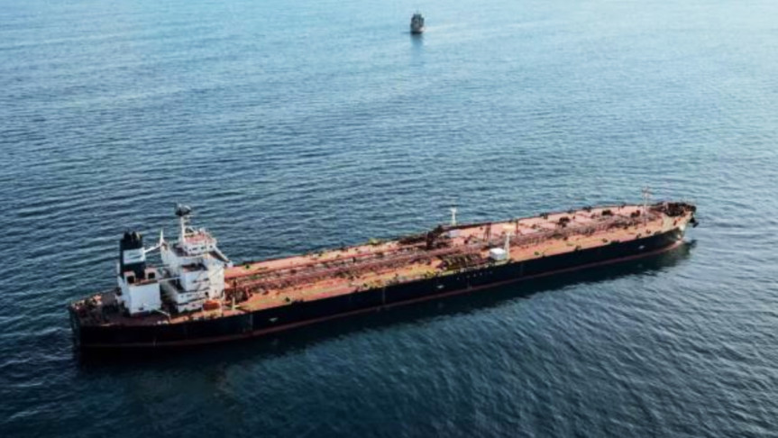 রাশিয়ার তেল বিক্রির ওপর এবার নিষেধাজ্ঞা স্থগিত করল যুক্তরাষ্ট্র