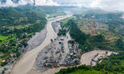 নেপালে ভয়াবহ বন্যায় মৃতের সংখ্যা বেড়ে ৪৭২, নিখোঁজ ১৪০০