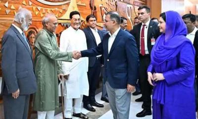 যুক্তরাষ্ট্রের পথে প্রধানমন্ত্রী তারেক রহমান