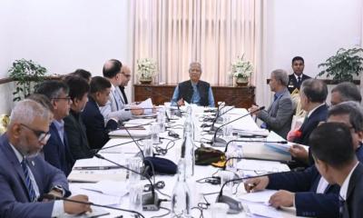 নির্বাচনকে সামনে রেখে সাইবার নিরাপত্তা জোরদারের নির্দেশ প্রধান উপদেষ্টার