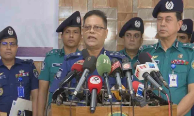 বল প্রয়োগ করলে ফ্যাসিবাদী, না করলে পুলিশকে দুর্বল ভাবে মানুষ: আইজিপি