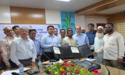 নরসিংদীতে বর্জ্য ব্যবস্থাপনা প্ল্যান্ট নির্মাণে চুক্তি স্বাক্ষর ও অংশীজন সভা অনুষ্ঠিত