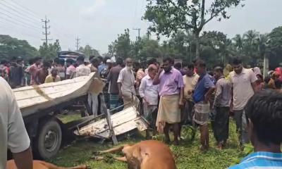 কিশোরগঞ্জে গরুবাহী পিকআপ-টমটম মুখোমুখি সংঘর্ষে ১ জন নিহত, আহত ২