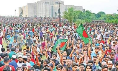 জুলাইয়ের প্রত্যাশা বনাম বাস্তবতা: বদলায়নি দুর্নীতির সংস্কৃতি