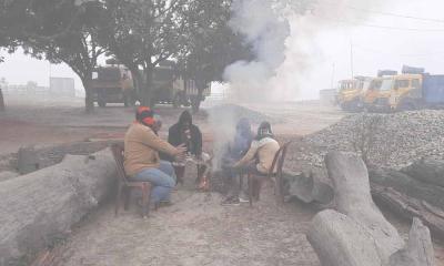 শীতে কাপছে ৭ জেলা