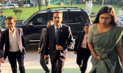 ভারতের হাইকমিশনার প্রণয় ভার্মা পররাষ্ট্র মন্ত্রণালয়ে এসে ৫ মিনিটেই বেরিয়ে গেলেন