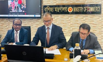 এবার যুক্তরাষ্ট্রের সঙ্গে বাংলাদেশের বাণিজ্য চুক্তি সই, কমল পাল্টা শুল্ক