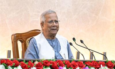 অতীতের তামাশার নির্বাচন থেকে বেরিয়ে দৃষ্টান্ত স্থাপনের আহ্বান প্রধান উপদেষ্টার