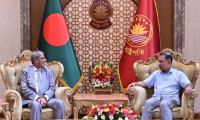রাষ্ট্রপতির সঙ্গে প্রধানমন্ত্রীর প্রথম সৌজন্য সাক্ষাৎ