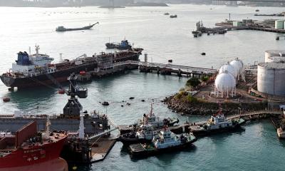 ইরান যুদ্ধের মধ্যেই প্রতিদিন ১৩৯ মিলিয়ন ডলার আয় করছে