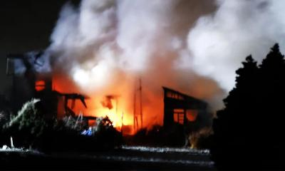 জাপানে ভূমিকম্পে আগুন ধরে যায় ঘরবাড়িতে, সুনামি সতর্কতা প্রত্যাহার