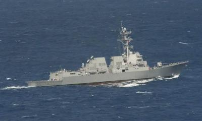 ইসলামাবাদে যুক্তরাষ্ট্র-ইরানের প্রথমদিনের ত্রিপক্ষীয় আলোচনা শেষ, হরমুজ প্রণালির দিকে যাচ্ছে যুদ্ধজাহাজ