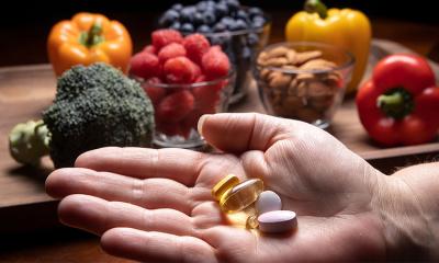 সুস্থ থাকতে নিজের জন্য সাপ্লিমেন্ট নেয়ার কথা ভাবছেন? বিশেষজ্ঞের পরামর্শ
