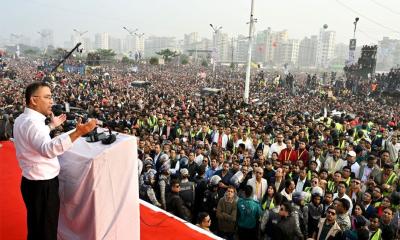 যে কোনো মূল্যে দেশে শান্তি শৃঙ্খলা রক্ষা করতে হবে: তারেক রহমান