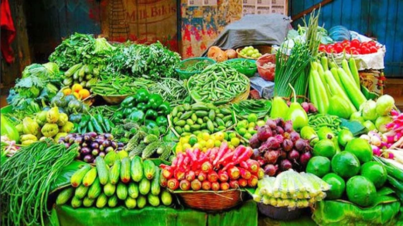শীতেও সবজির দামে গরম, আছে নানা অজুহাত