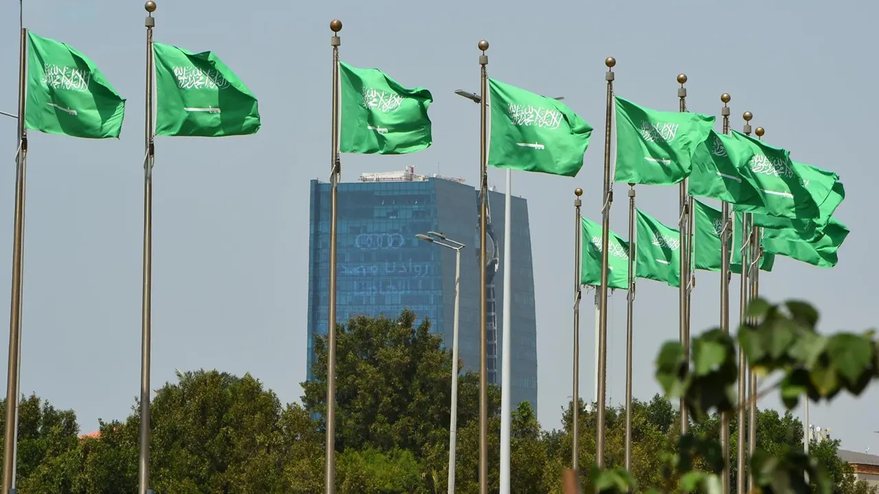 ইরানের হামলার আশংকায় সৌদিতে সতর্কতা জারি