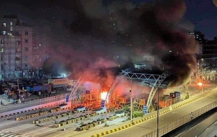 রাজধানীর শনির আখড়া, কাজলা, যাত্রাবাড়ীর সড়কে  সংঘর্ষ, হানিফ ফ্লাইওভারে যানবাহন আটকা