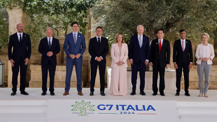 রাশিয়ার জমে থাকা অর্থ থেকে ইউক্রেনকে ৫০ বিলিয়ন ডলার দেবে জি-৭