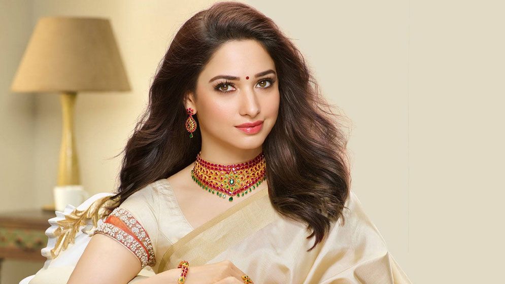 বলিউড অভিনেত্রী তামান্নার পরামর্শ