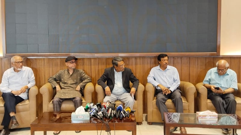 অক্টোবর মাসেই জুলাই সনদ বাস্তবায়নের সুপারিশ, সই করা যাবে পরেও: আলী রীয়াজ