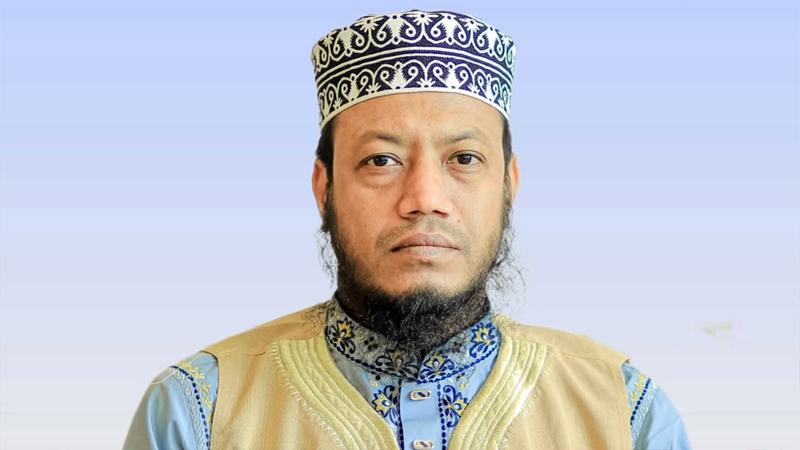 মুফতি আমির হামজার বিরুদ্ধে গ্রেপ্তারি পরোয়ানা