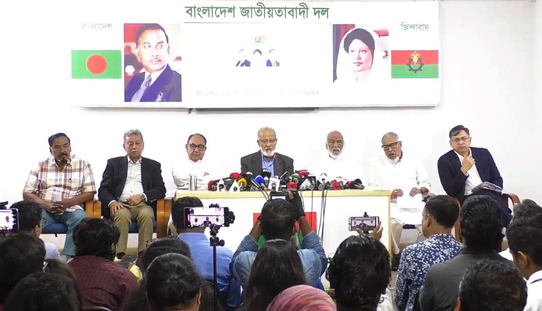 জুলাই সনদের বাইরে সরকারের কোনো সিদ্ধান্ত মানতে দলগুলো বাধ্য না : বিএনপি