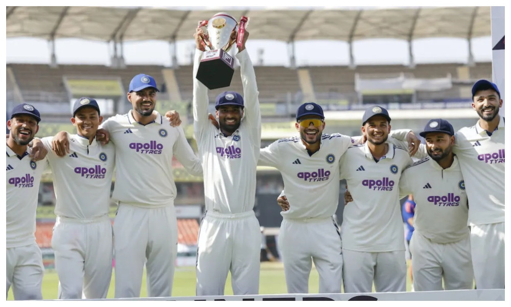 মাঠে সাড়ে ৫ ঘণ্টায় ১৫ উইকেট হারিয়ে ভারতের কাছে বিধ্বস্ত আফগানিস্তান