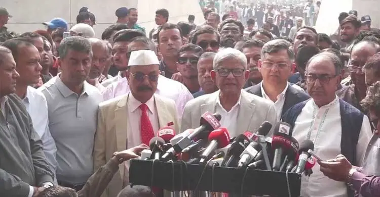 নির্বাচন কমিশন যোগ্যতার সঙ্গেই নির্বাচন পরিচালনা করতে সক্ষম হবে: মির্জা ফখরুল