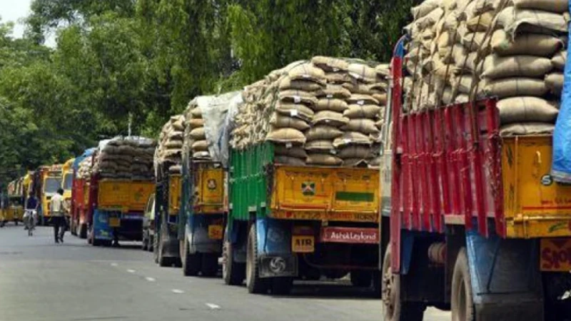 ভারত থেকে ৫০ হাজার টন চাল কিনবে সরকার