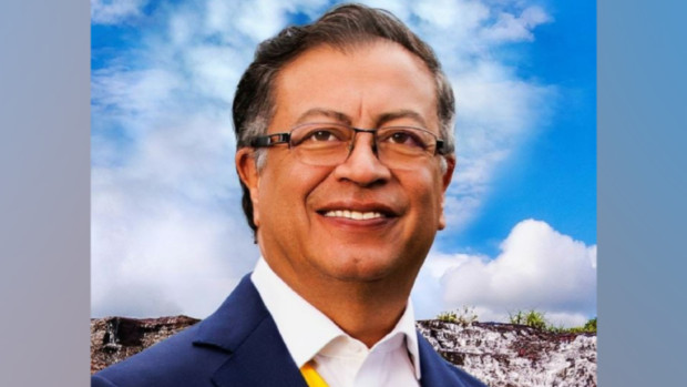 ট্রাম্পকে কলম্বিয়ার প্রেসিডেন্ট গুস্তাভো,আসুন তুলে নিয়ে যান